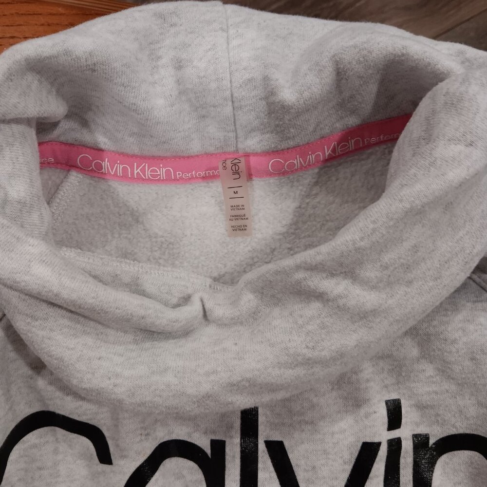 Womans Calvin Klein Sweatshirt 2 one black one gray size Medium - Picture 3 of 4